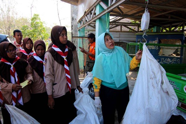 Picture16 Jadi Pilar Pengelolaan Lingkungan, DLH PPU Tingkat Jumlah Bank Sampah PROKALTIM