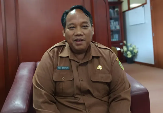 Picture9 Belasan Siswa Terima Program Beasiswa Afirmasi Kerja Sama Pemkab PPU dengan UGM PROKALTIM