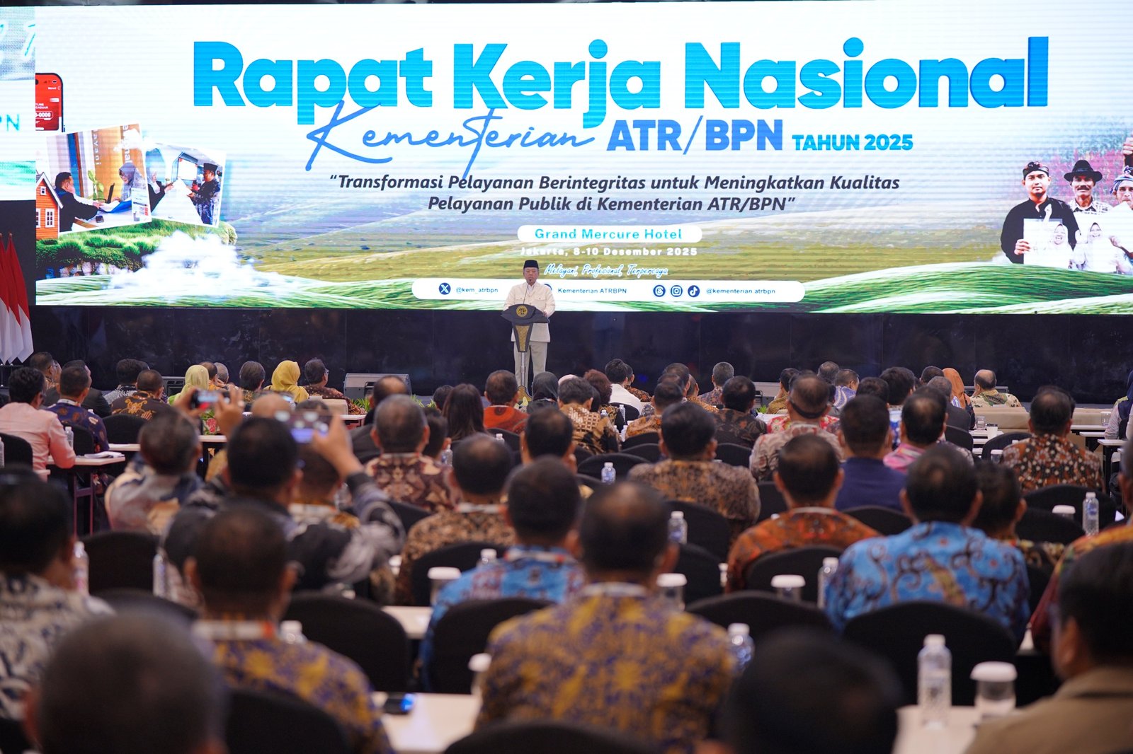 Buka Rakernas 2025, Menteri Nusron: Hasilkan Keputusan yang Optimal dan Berkualitas untuk Meningkatkan Pelayanan kepada Masyarakat PROKALTIM 1 WhatsApp Image 2025 12 08 at 18.51.09 Buka Rakernas 2025, Menteri Nusron: Hasilkan Keputusan yang Optimal dan Berkualitas untuk Meningkatkan Pelayanan kepada Masyarakat PROKALTIM