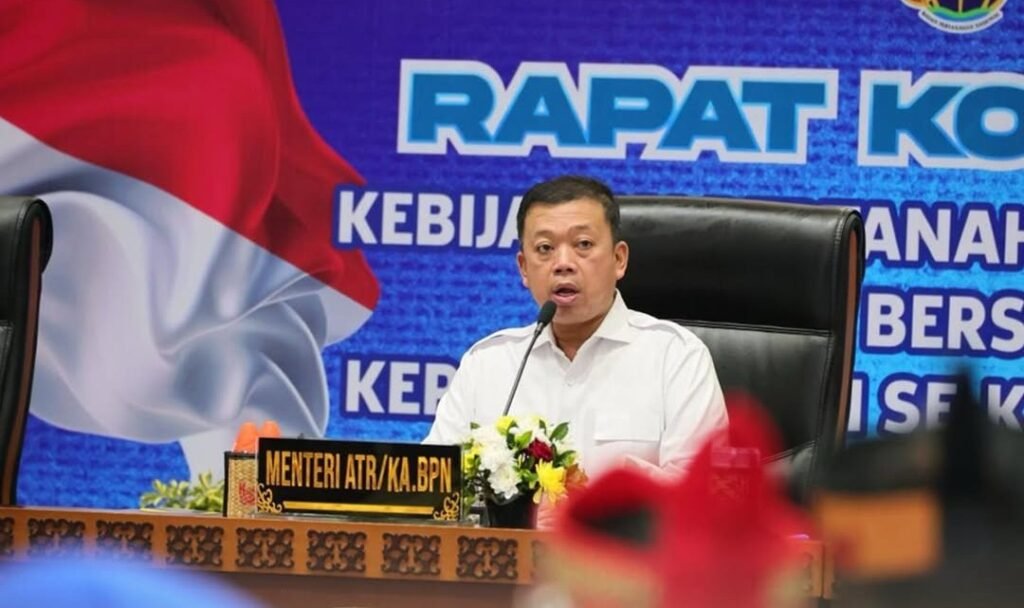 Menteri Nusron Imbau Pemda Kalteng Percepat Pemutakhiran Sertipikat Tanah untuk Cegah Tumpang Tindih PROKALTIM 1 WhatsApp Image 2025 12 15 at 09.25.48 Menteri Nusron Imbau Pemda Kalteng Percepat Pemutakhiran Sertipikat Tanah untuk Cegah Tumpang Tindih PROKALTIM