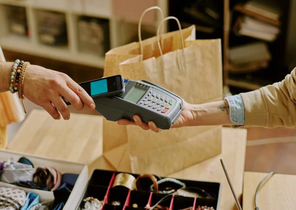 pembayaran digital protimes.co Fenomena Minggu Boros: Gaya Hidup Healing yang Diam-Diam Menguras Keuangan PROKALTIM