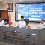 Dengar Langsung Persoalan Layanan di Lapangan, Menteri Nusron Kumpulkan Sejumlah Kepala Kantor Pertanahan di Jawa Barat