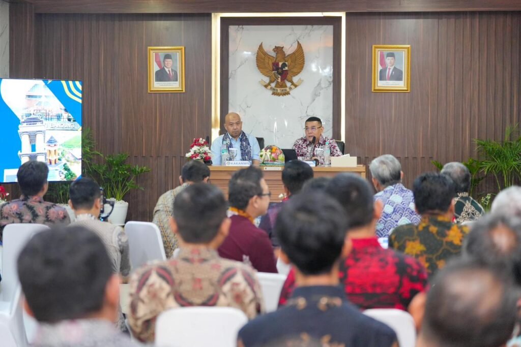 WhatsApp Image 2026 01 24 at 21.59.52 Arahan Wamen Ossy di Kantah Kabupaten Bandung: Kerja Sama untuk Hadirkan Layanan yang Murah, Cepat, dan Prudent PROKALTIM