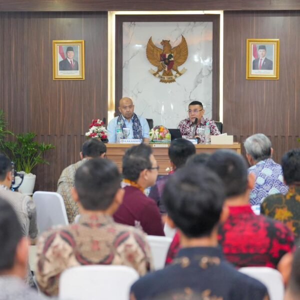 Arahan Wamen Ossy di Kantah Kabupaten Bandung: Kerja&hellip;