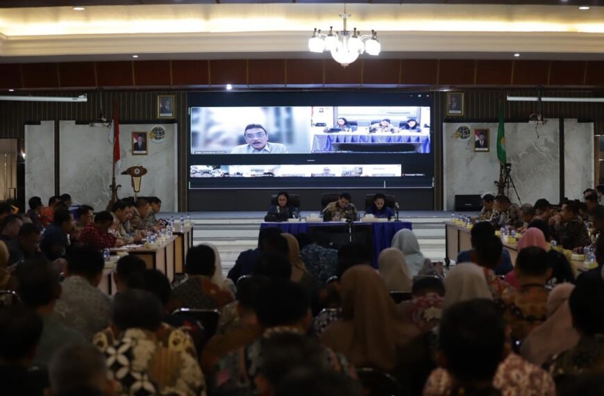 Buka Rakerda Kanwil BPN Provinsi Jawa&hellip;