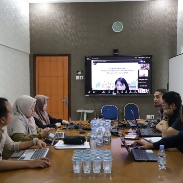 Kanwil BPN Provinsi Kaltim Ikuti Rapat Evaluasi Kinerja&hellip;