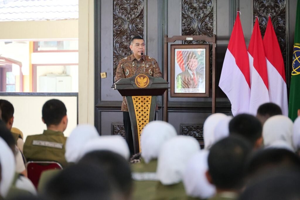 WhatsApp Image 2026 02 09 at 19.02.31 KKN Pertanahan Sejalan dengan Arahan Presiden Prabowo, Wamen Ossy: Peningkatan SDM sebagai Fondasi Pembangunan Nasional PROKALTIM