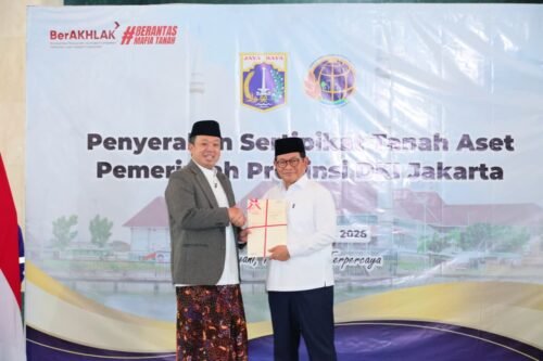 WhatsApp Image 2026 02 13 at 16.50.51 Serahkan 3.922 Sertipikat Aset Pemprov DKI Jakarta, Menteri Nusron: Selamatkan Aset Negara Senilai Rp102 Triliun PROKALTIM