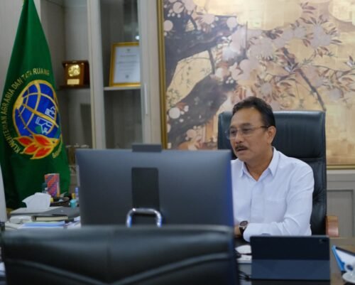 WhatsApp Image 2026 03 05 at 12.32.05 Sosialisasi Permen 2/2026 tentang Kearsipan, Sekjen ATR/BPN: Pengelolaan Arsip Penting bagi Pelayanan Pertanahan PROKALTIM