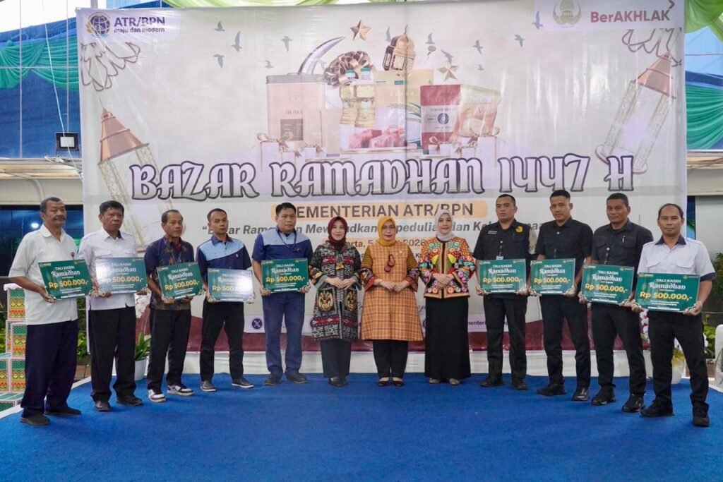 WhatsApp Image 2026 03 06 at 20.41.07 Kementerian ATR/BPN Berikan Santunan untuk Pegawai dalam Momen Bazar Ramadan 1447 H PROKALTIM
