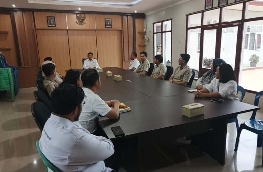 Sambut Pegawai Baru, Kepala Kantor Pertanahan&hellip;