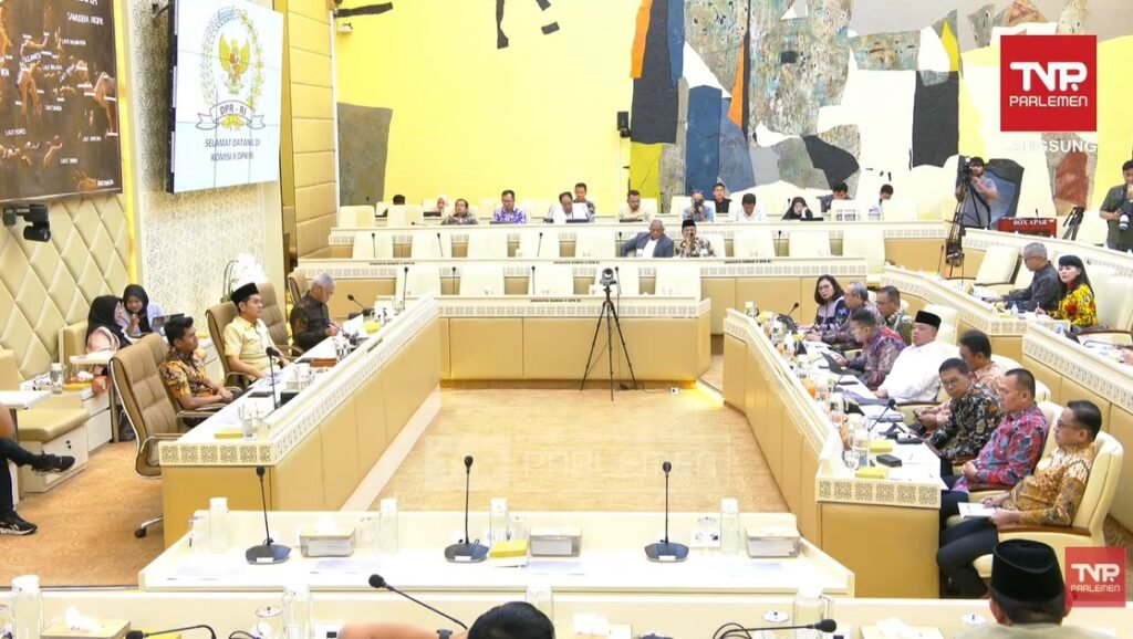 WhatsApp Image 2026 03 31 at 19.34.39 Kakanwil BPN Provinsi Kaltim Ikuti Rapat Dengar Pendapat bersama Komisi II DPR RI Secara Daring PROKALTIM