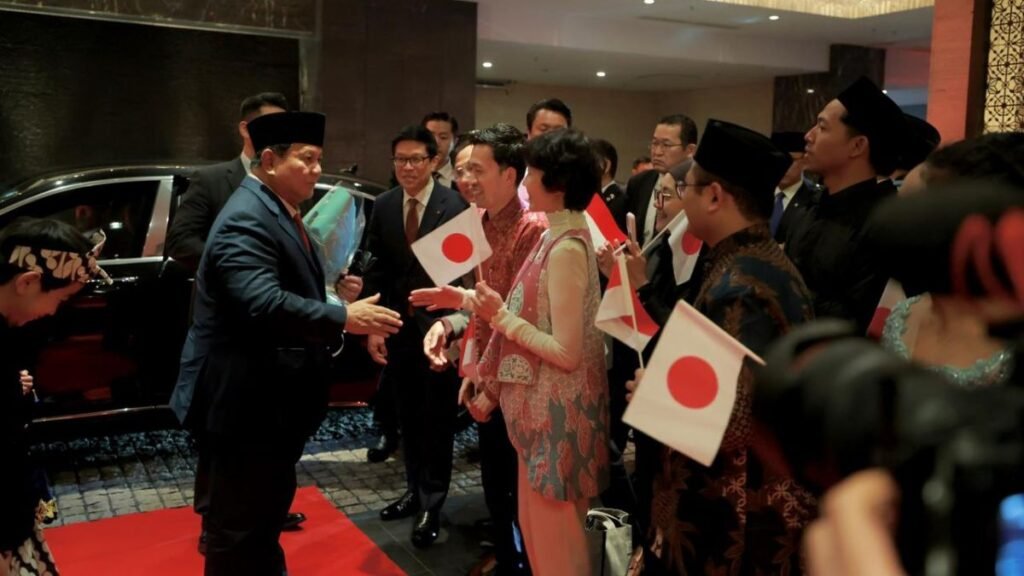 kunjungan prabowo ke jepang Prabowo Tiba di Tokyo, Sambutan Diaspora Pecah dengan Nuansa Haru dan Bangga PROKALTIM