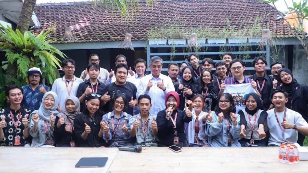 1002445656 Menaker Uji Industri Kreatif Jadi ‘Laboratorium’, Sinyal Perubahan Arah Dunia Kerja? PROKALTIM