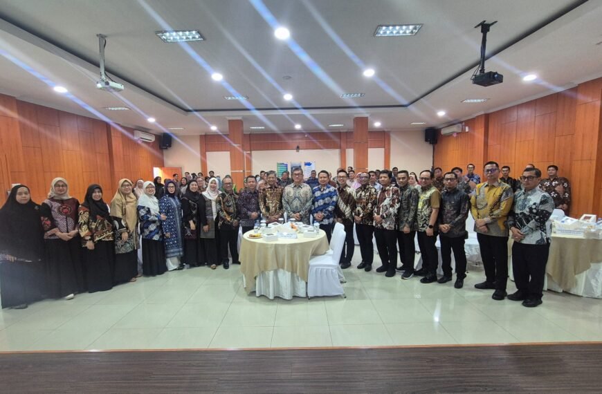 Penuh Kesan dan Pesan, Kepala Kantor&hellip;